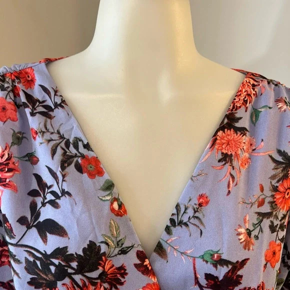 Chelsea28 Blue and Purple Wrap Midi Dress with V-Neck - Picture 13 of 16